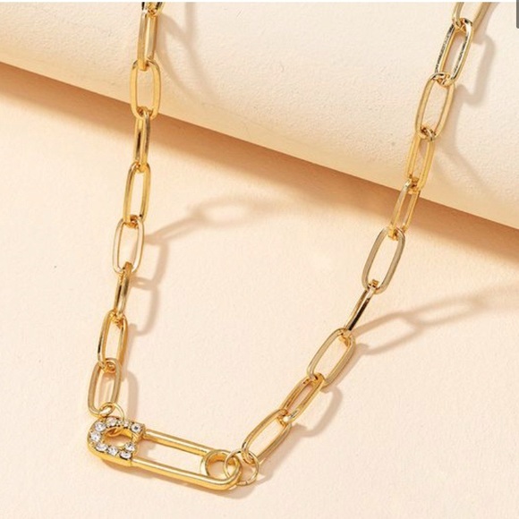 Bijou Boutique Jewelry - Safety Pin Gold Chain Necklace